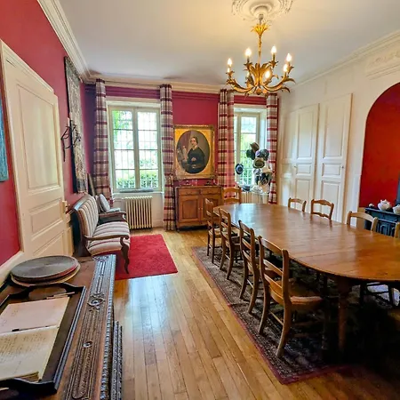 Alojamento de Acomodação e Pequeno-almoço Rhôna 4*